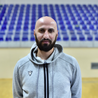 ამირან ცხომარია